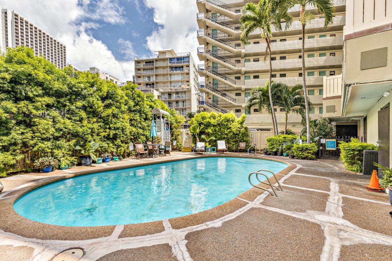 הונולולו Inviting Waikiki Grand Hotel Room One Block To Beach! מראה חיצוני תמונה